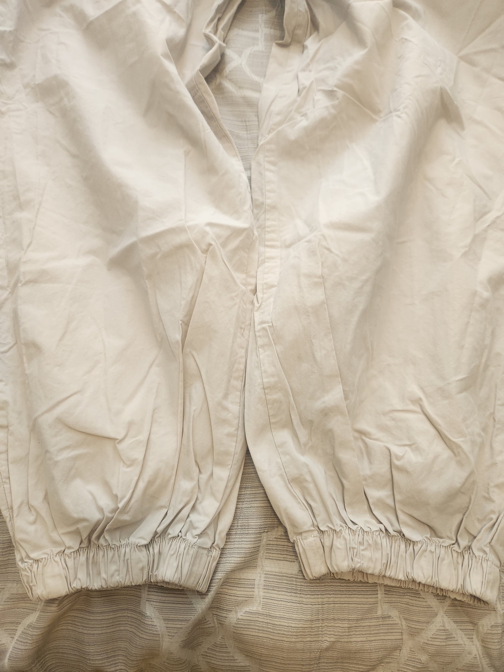 Garage Women's Light Cream Elastic-Waist Joggers